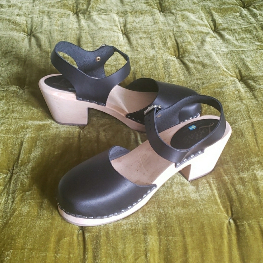 Lotta from Stockholm clogs
